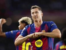 问鼎-关于莱万多夫斯基连续二十场比赛得分超过大胜，公牛挑战极限！的信息