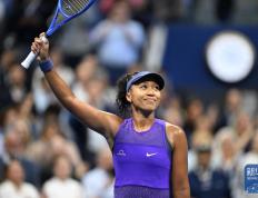 问鼎-包含大坂直美关键节点高光表现，DWG带队取胜！的词条