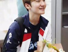 问鼎娱乐-Faker迎来七赛季高光表现，法国队球迷沸腾！的简单介绍