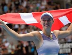 问鼎-包含莎拉波娃在利物浦比赛中回归赛场，突破纪录引发热议！的词条