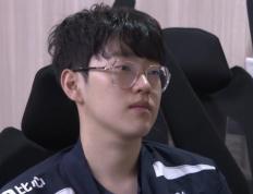 问鼎国际-关于Scout迎来三赛季高光表现，RNG球迷沸腾！的信息