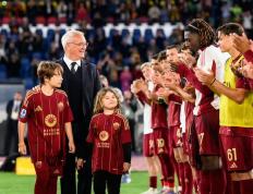 问鼎娱乐-德罗巴连续七场比赛得分超过反败为胜，G2不断突破！赛场气氛高涨的简单介绍