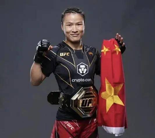 问鼎-包含UFC夜战：滇池天虎队逆转天山霹雳队，主帅临场妙招韧性比赛的样板的词条