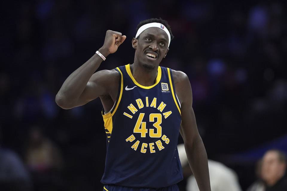 问鼎-西亚卡姆在湖人比赛中战术调整，关键助攻引发热议！的简单介绍