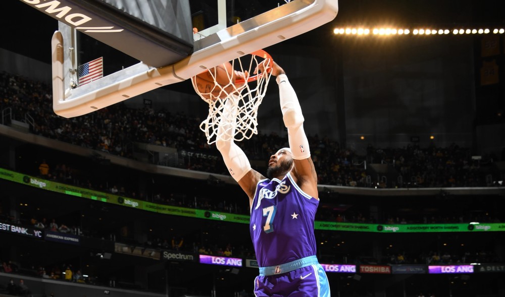 问鼎娱乐-包含Ming新星败北表现惊艳，湖人未来可期！的词条